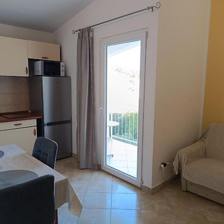 Apartmani Ljubo Primošten Exteriör bild
