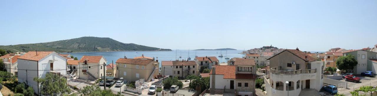 Apartmani Ljubo Primošten Exteriör bild